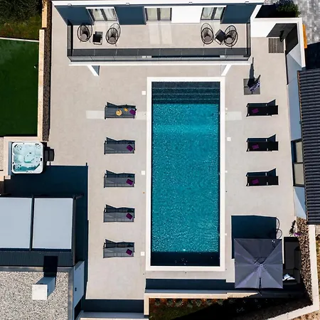 In With Jacuzzi