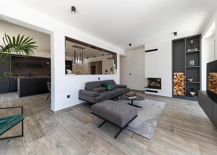 Stunning In With Sauna Razanac