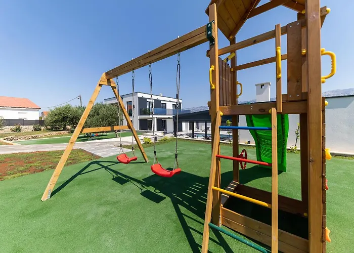 Tatil Evi Stunning In With Sauna Ražanac